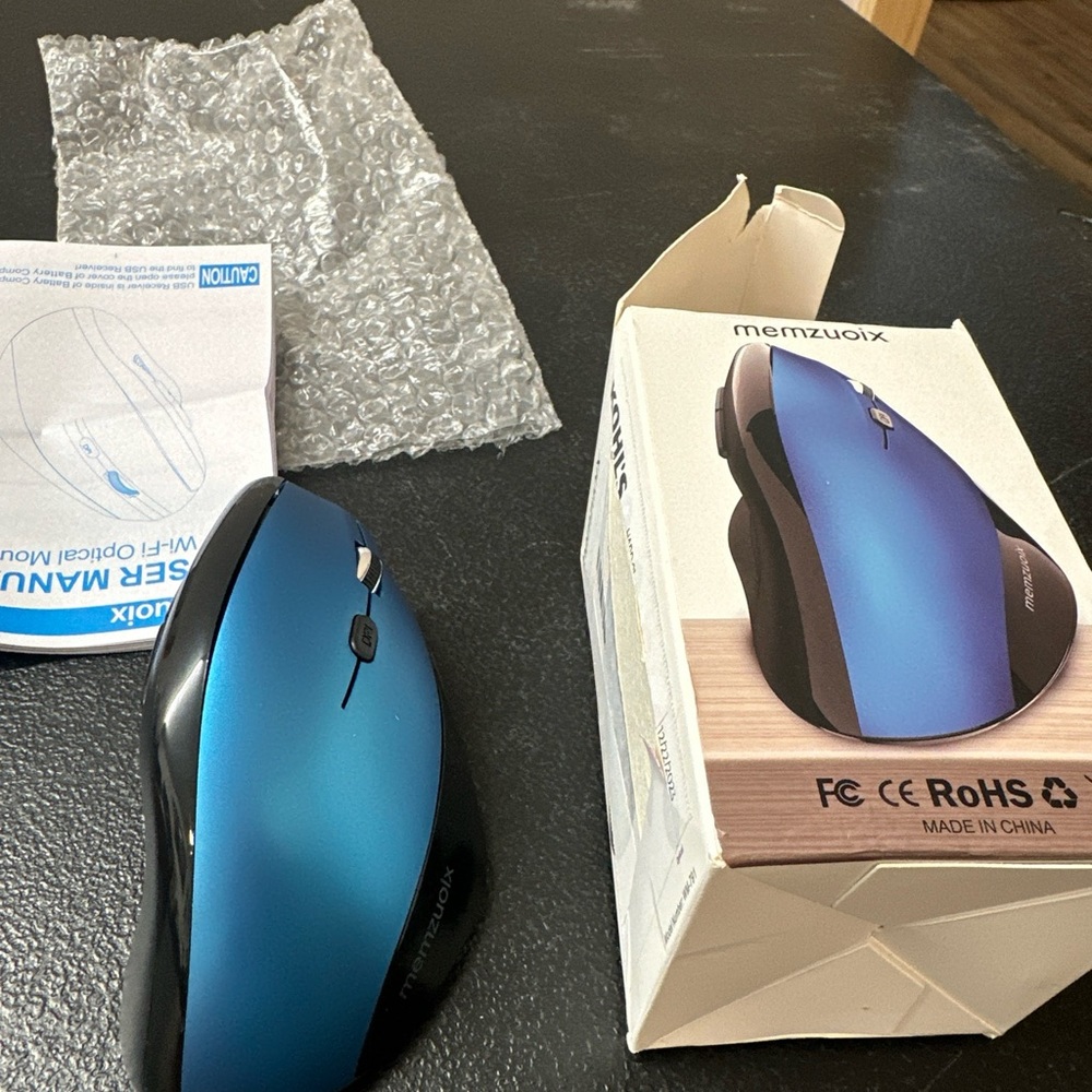 Anker Wireless 2.4G Ergonomic Vertical Optical Mouse - Black (‎AK-98ANWVM-UBA)